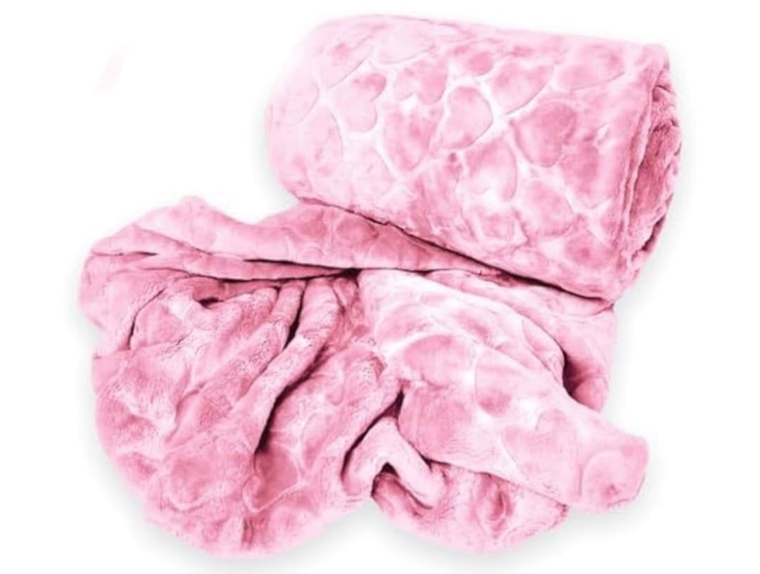 Heart-Pattern Plush Fleece Throw Blanket